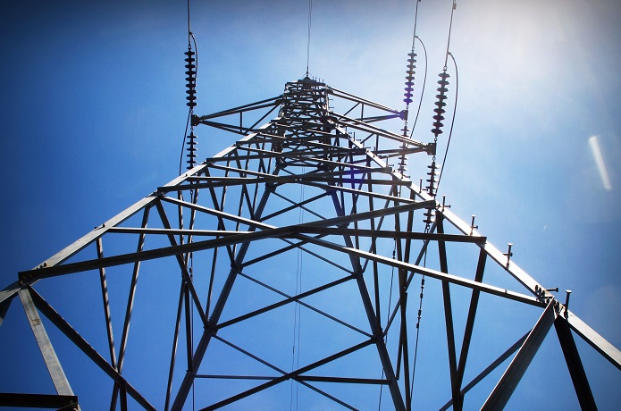 The Limits of Complex Systems: The Power Outage in the Iberian Peninsula
